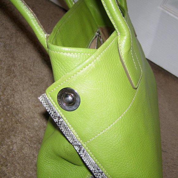 RARE TOD’S leather bag 💯AUTHENTIC Great Condition Pre-Loved - Picture 7 of 16